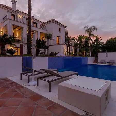 6-bdrm Andalusian Modern Next To Golf Course * Estepona
