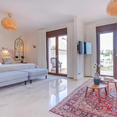 Apartment 6-bdrm Andalusian Modern Next To Golf Course